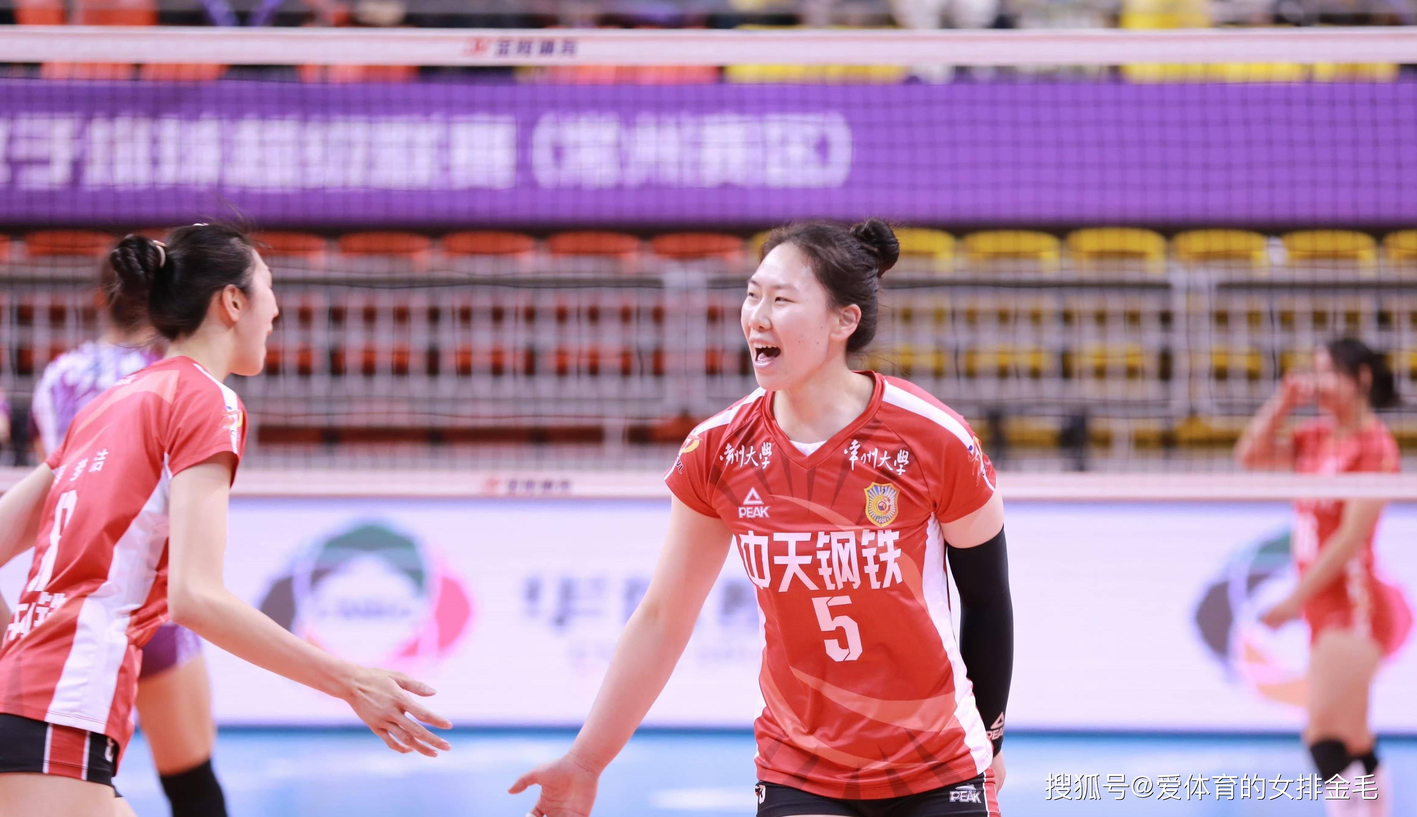 关于中国女足主教练:东亚杯有信心呈现三场极具竞争力的比赛的信息