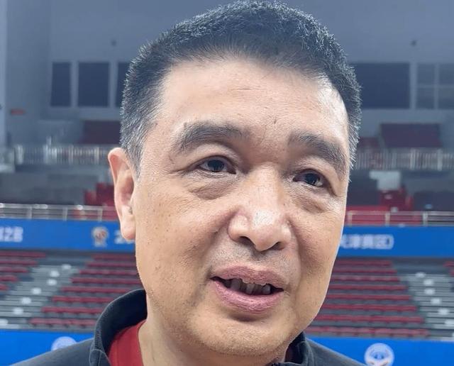 北控官方:闵鹿蕾因个人原因辞职聘请张庆鹏担任主教练的简单介绍